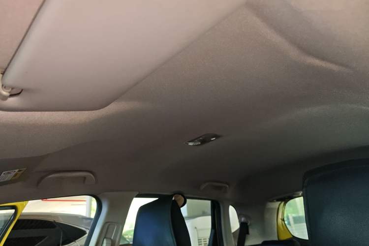 Used Honda Fit 2016 1.5L LX CVT Comfort Model Headliner