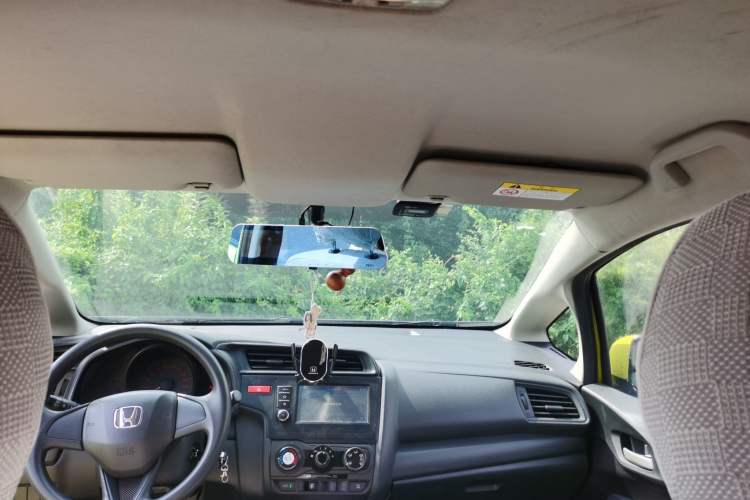 Used Honda Fit 2016 1.5L LX CVT Comfort Model Headliner