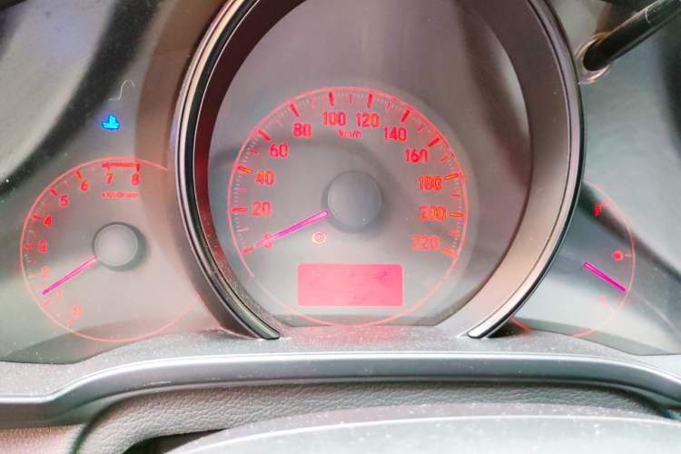 Used Honda Fit 2016 1.5L LX CVT Comfort Model Instrument Cluster