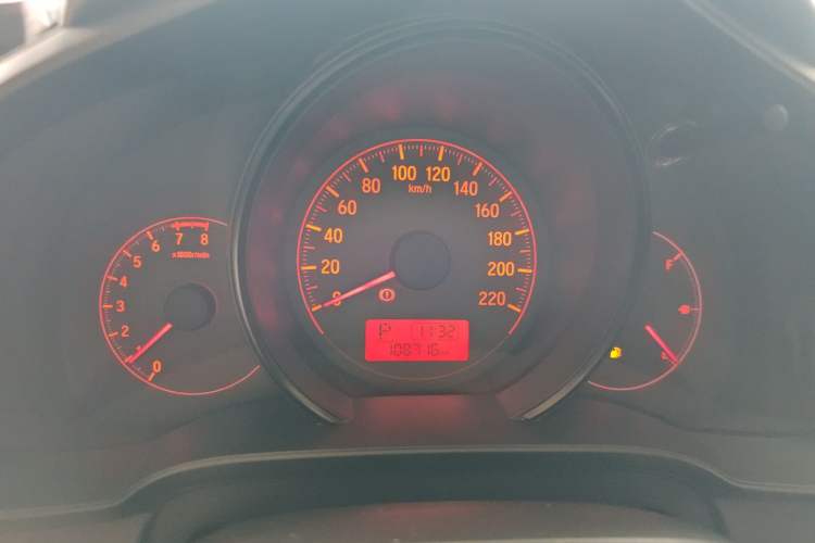 Used Honda Fit 2016 1.5L LX CVT Comfort Model Instrument Cluster