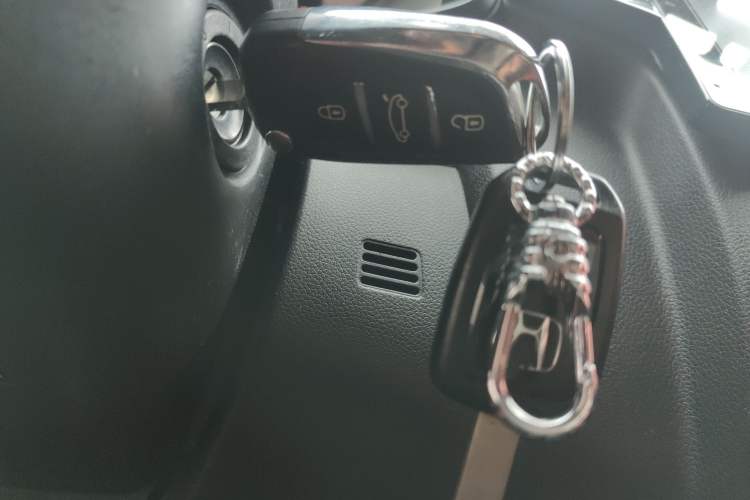 Used Honda Fit 2016 1.5L LXS CVT Comfort Sunroof Version Interior 1
