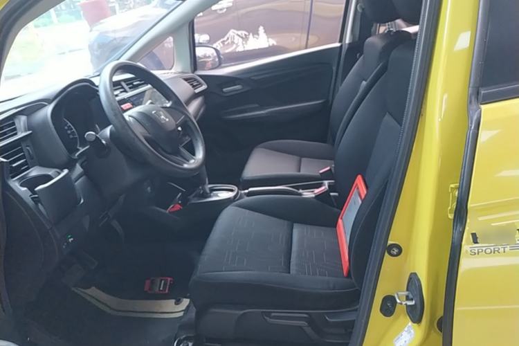Used Honda Fit 2016 1.5L LXS CVT Comfort Sunroof Version Left Front Seat