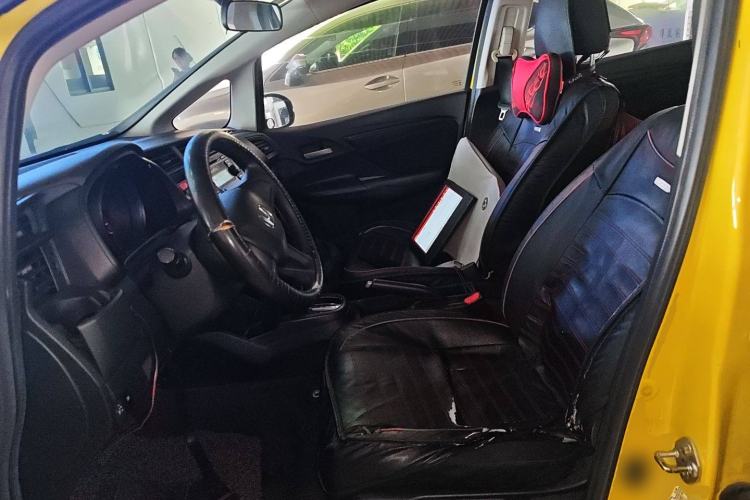 Used Honda Fit 2016 1.5L LX CVT Comfort Model Left Front Seat