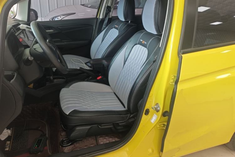 Used Honda Fit 2016 1.5L LX CVT Comfort Model Left Front Seat
