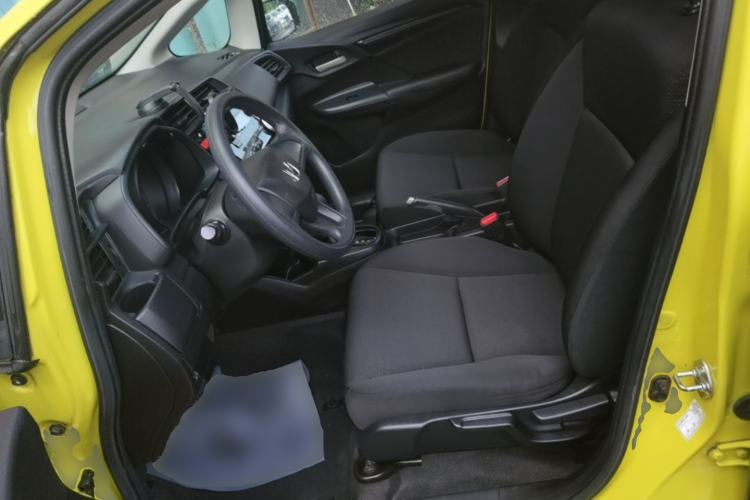 Used Honda Fit 2016 1.5L LX CVT Comfort Model Left Front Seat