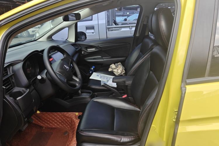 Used Honda Fit 2016 1.5L LX CVT Comfort Model Left Front Seat