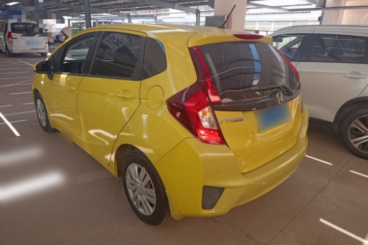 Used Honda Fit 2016 1.5L LXS CVT Comfort Sunroof Version Rear Left 45 Deg