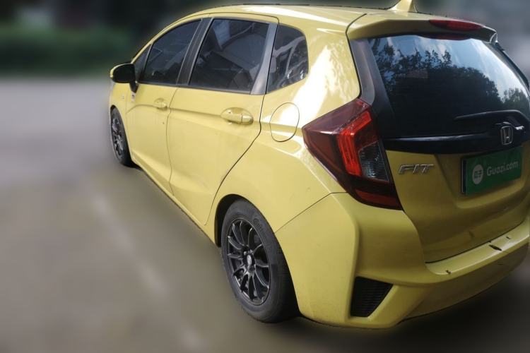 Used Honda Fit 2016 1.5L LX CVT Comfort Model Rear Left 45 Deg