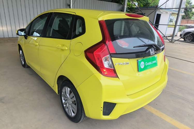 Used Honda Fit 2016 1.5L LX CVT Comfort Model Rear Left 45 Deg