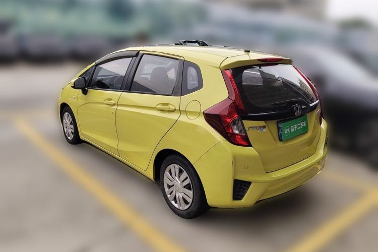 Used Honda Fit 2016 1.5L LXS CVT Comfort Sunroof Version Rear Left 45 Deg