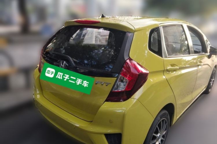Used Honda Fit 2016 1.5L LXS CVT Comfort Sunroof Version Rear Right 45 Deg