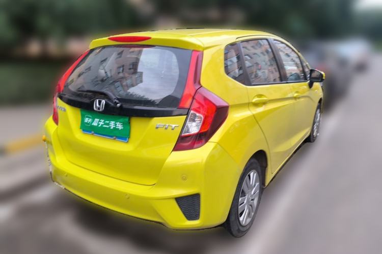 Used Honda Fit 2016 1.5L LXS CVT Comfort Sunroof Version Rear Right 45 Deg