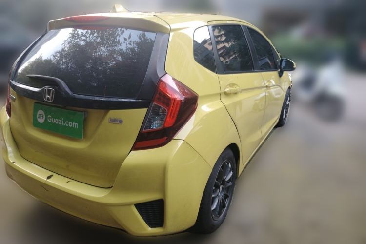 Used Honda Fit 2016 1.5L LX CVT Comfort Model Rear Right 45 Deg