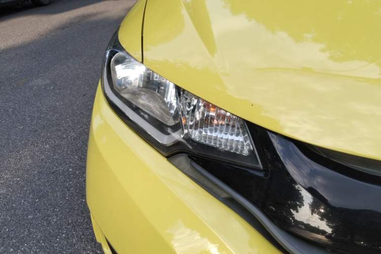 Used Honda Fit 2016 1.5L LXS CVT Comfort Sunroof Version Right Front Headlight