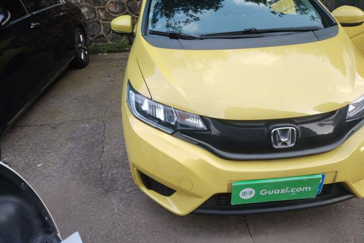 Used Honda Fit 2016 1.5L LX CVT Comfort Model Right Front Headlight