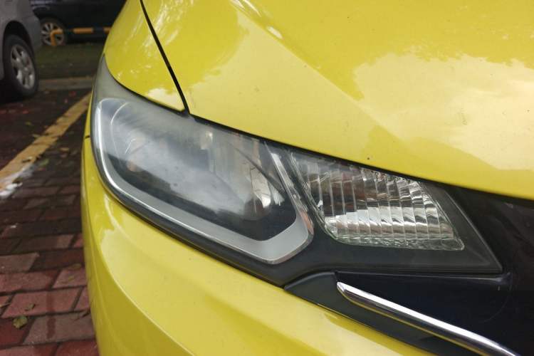 Used Honda Fit 2016 1.5L LXS CVT Comfort Sunroof Version Right Front Headlight