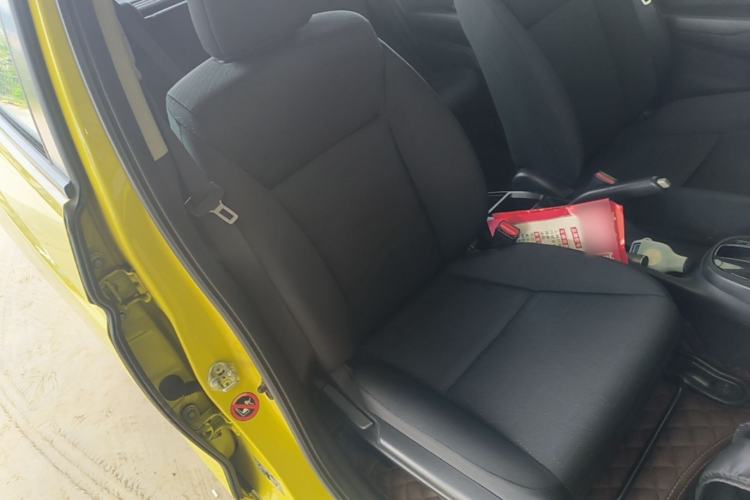 Used Honda Fit 2016 1.5L LX CVT Comfort Model Right Front Seat