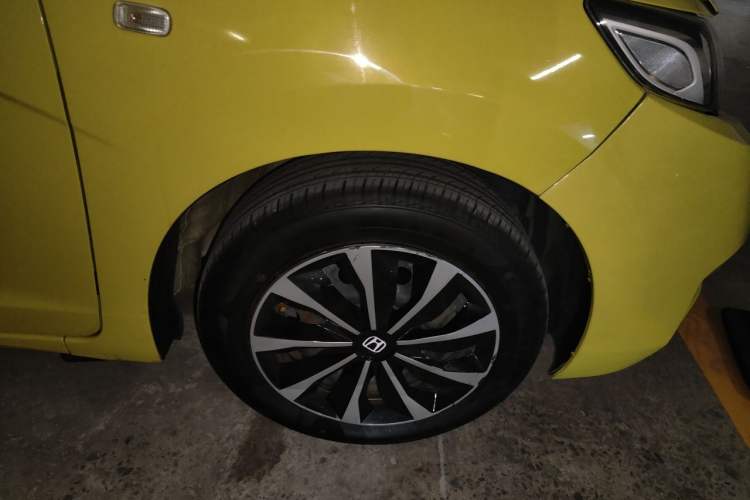 Used Honda Fit 2016 1.5L LXS CVT Comfort Sunroof Version Right Front Wheel Hub