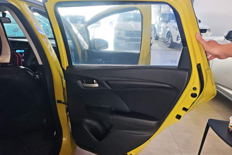 Used Honda Fit 2016 1.5L LX CVT Comfort Model Right Rear Door Interior