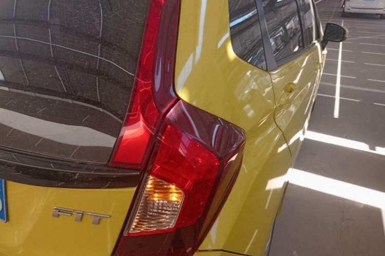 Used Honda Fit 2016 1.5L LXS CVT Comfort Sunroof Version Right Rear Taillight