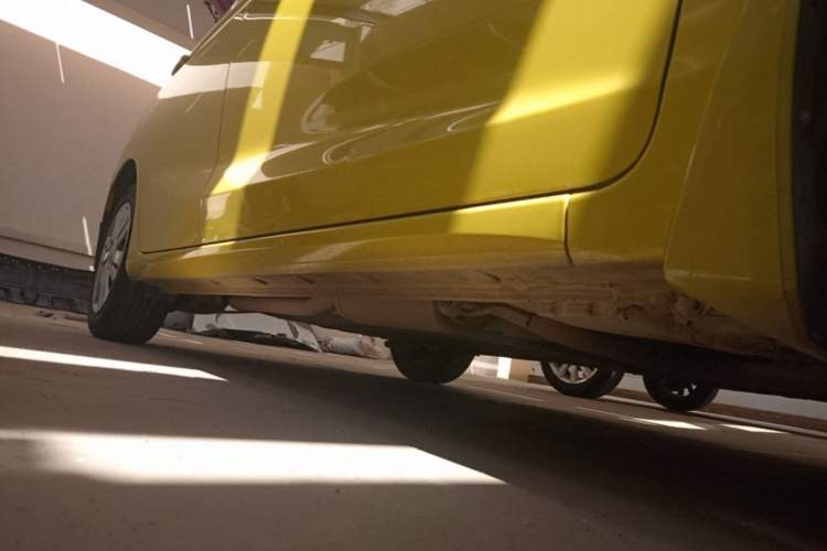 Used Honda Fit 2016 1.5L LXS CVT Comfort Sunroof Version Right Side Sill