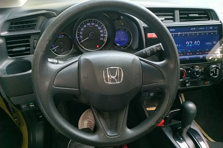Used Honda Fit 2016 1.5L LXS CVT Comfort Sunroof Version Steering Wheel