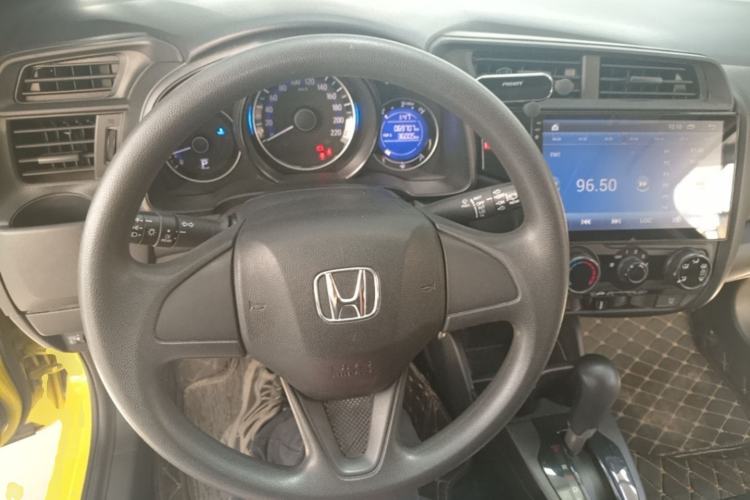 Used Honda Fit 2016 1.5L LXS CVT Comfort Sunroof Version Steering Wheel