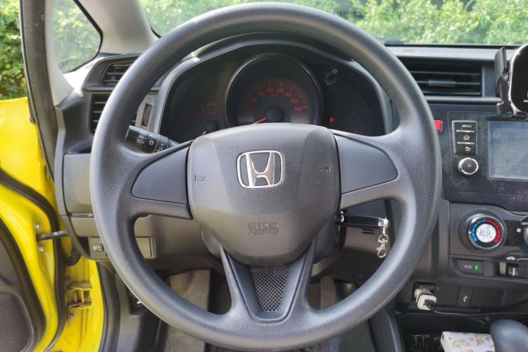 Used Honda Fit 2016 1.5L LX CVT Comfort Model Steering Wheel