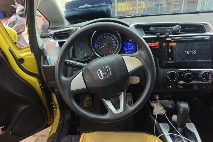 Used Honda Fit 2016 1.5L LXS CVT Comfort Sunroof Version Steering Wheel