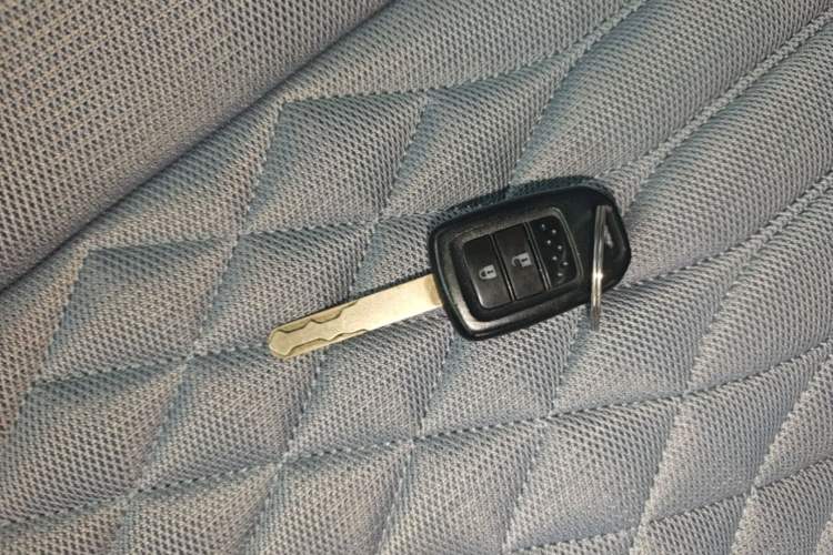 Used Honda Fit 2016 1.5L LX CVT Comfort Model Vehicle Key