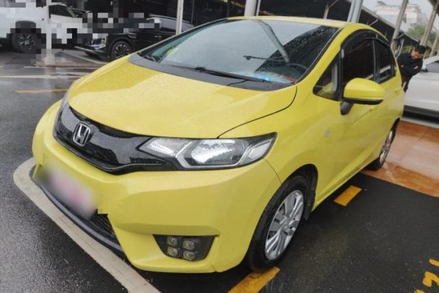 Used Honda Fit 2016 1.5L LXS CVT Comfort Sunroof Version