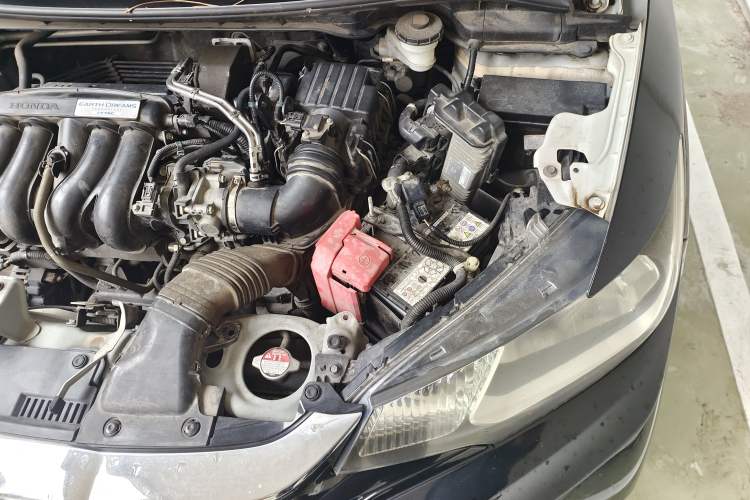 Used Honda Fit 2018 1.5L CVT Comfort Sunroof Version Engine Bay Left