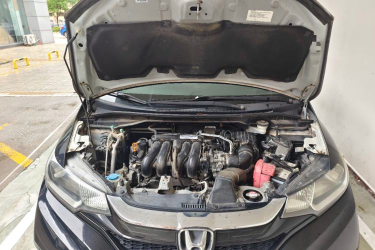 Used Honda Fit 2018 1.5L CVT Comfort Sunroof Version Engine Bay