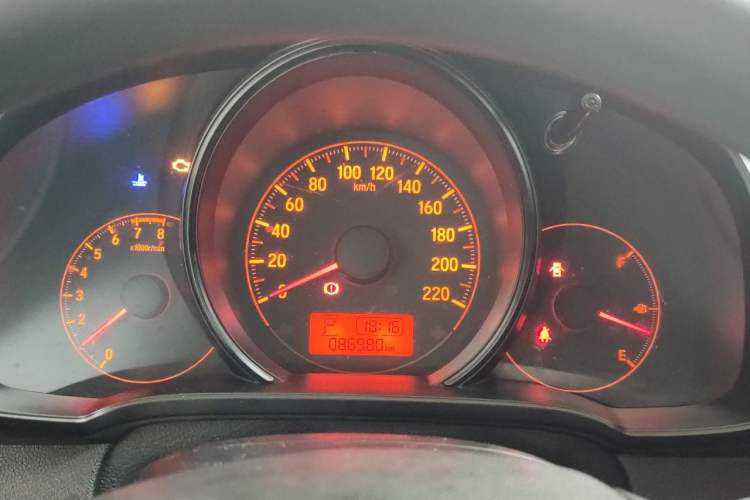 Used Honda Fit 2018 1.5L CVT Comfort Sunroof Version Instrument Cluster