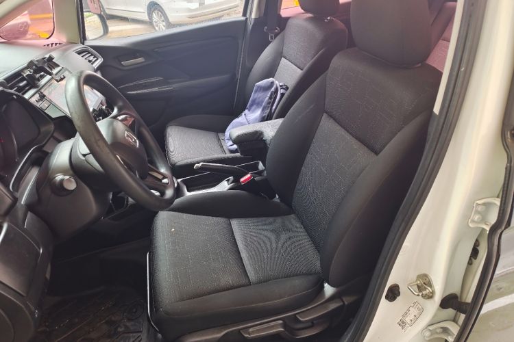 Used Honda Fit 2018 1.5L CVT Comfort Sunroof Version Left Front Seat