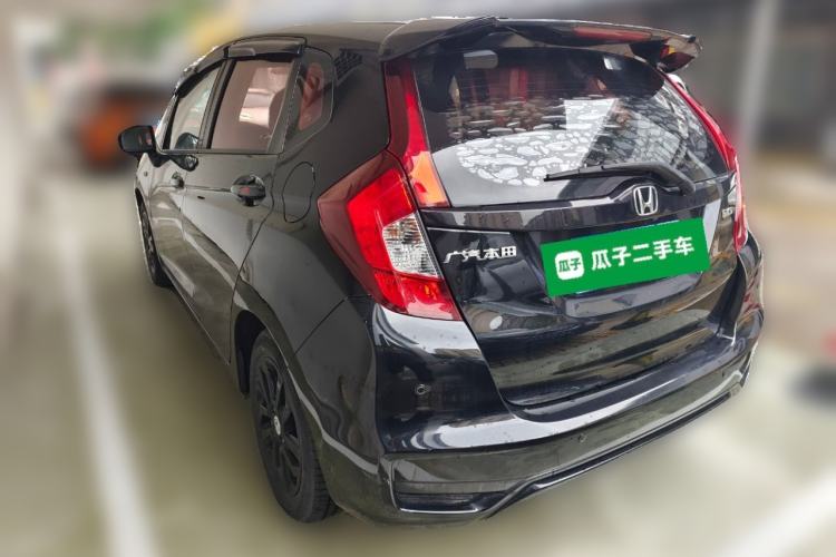 Used Honda Fit 2018 1.5L CVT Comfort Sunroof Version Rear Left 45 Deg