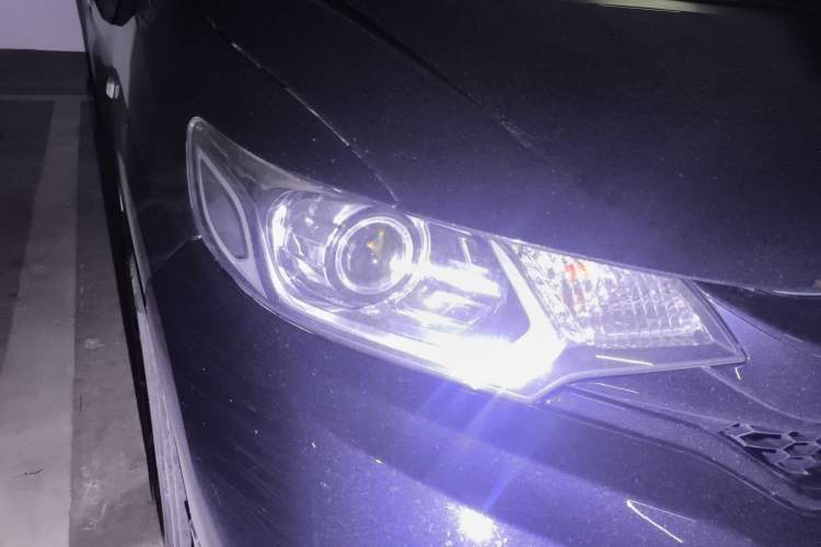 Used Honda Fit 2018 1.5L Manual Comfort Version Right Front Headlight