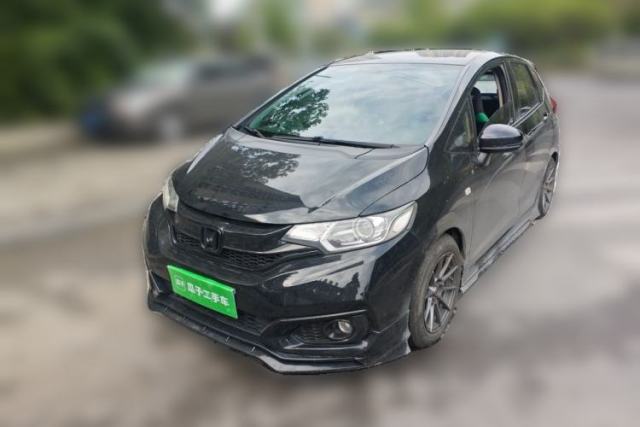 Used Honda Fit 2018 1.5L Manual Comfort Version