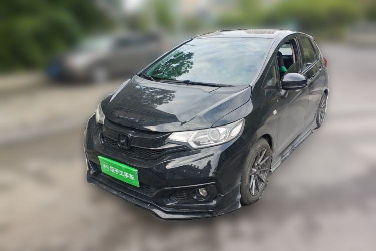 Used Honda Fit 2018 1.5L Manual Comfort Version Guazi used car, China used car export, Used car for sale, Used  cars, Cheapest cars for sale