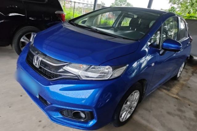 Used Honda Fit 2018 1.5L CVT Comfort Sunroof Version