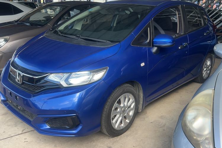 Used Honda Fit 2018 1.5L CVT Comfort Sunroof Version Guazi used car, China used car export, Used car for sale, Used  cars, Cheapest cars for sale