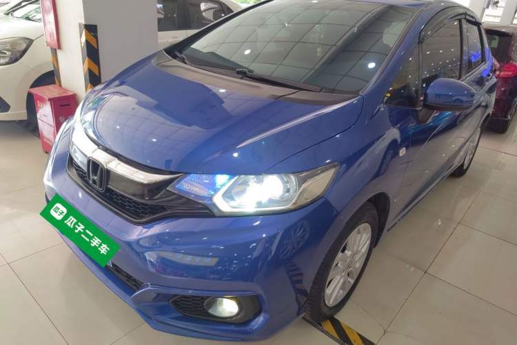 Used Honda Fit 2018 1.5L CVT Comfort Sunroof Version Guazi used car, China used car export, Used car for sale, Used cars, Cheapest cars for sale