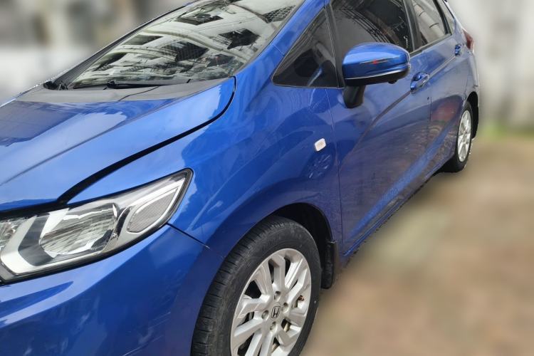 Used Honda Fit 2018 1.5L CVT Comfort Sunroof Version Guazi used car, China used car export, Used car for sale, Used  cars, Cheapest cars for sale