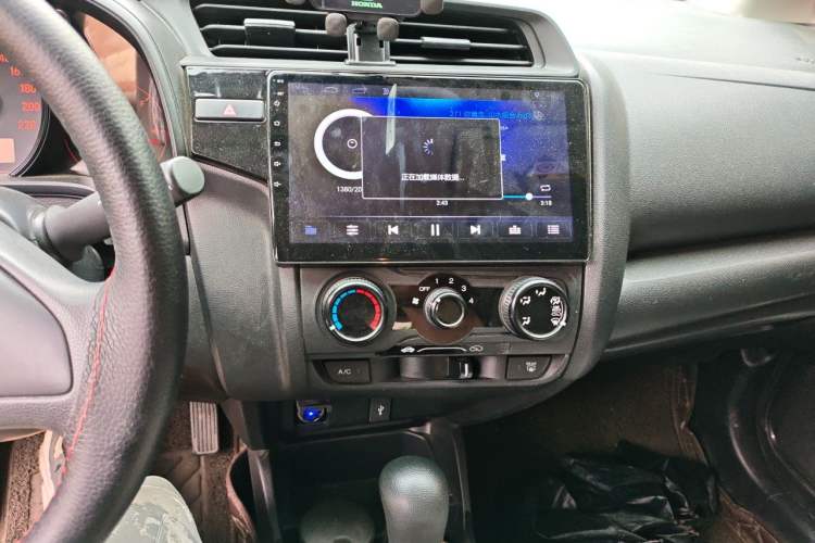 Used Honda Fit 2018 1.5L CVT Comfort Version Audio And AC Panel