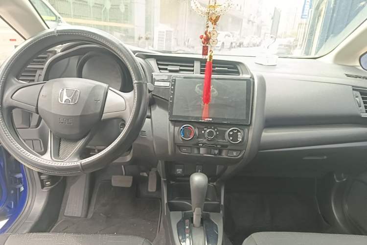 Used Honda Fit 2018 1.5L CVT Comfort Version Audio And AC Panel