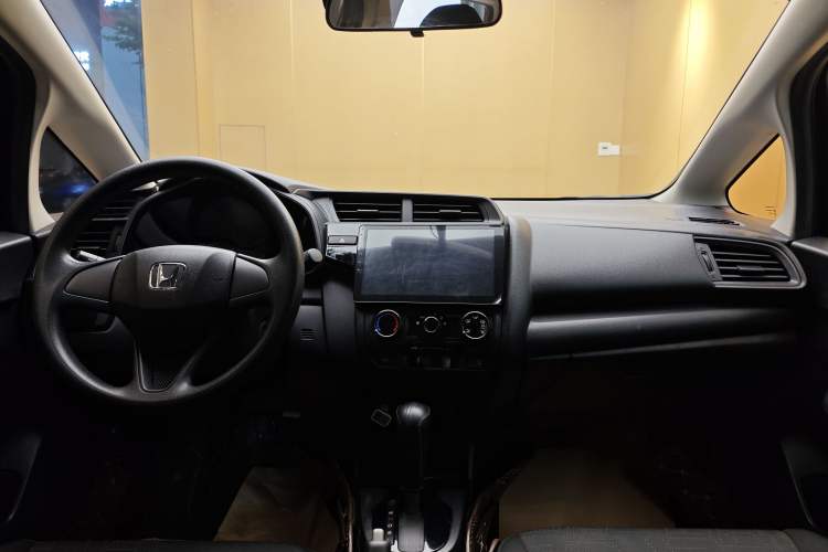 Used Honda Fit 2018 1.5L CVT Comfort Version Audio And AC Panel