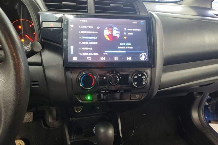 Used Honda Fit 2018 1.5L CVT Comfort Version Audio And AC Panel