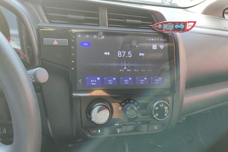Used Honda Fit 2018 1.5L CVT Comfort Version Audio And AC Panel