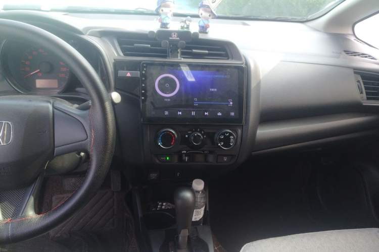 Used Honda Fit 2018 1.5L CVT Comfort Version Audio And AC Panel