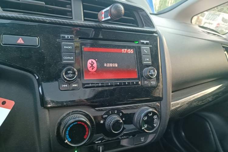 Used Honda Fit 2018 1.5L CVT Comfort Sunroof Version Audio And AC Panel